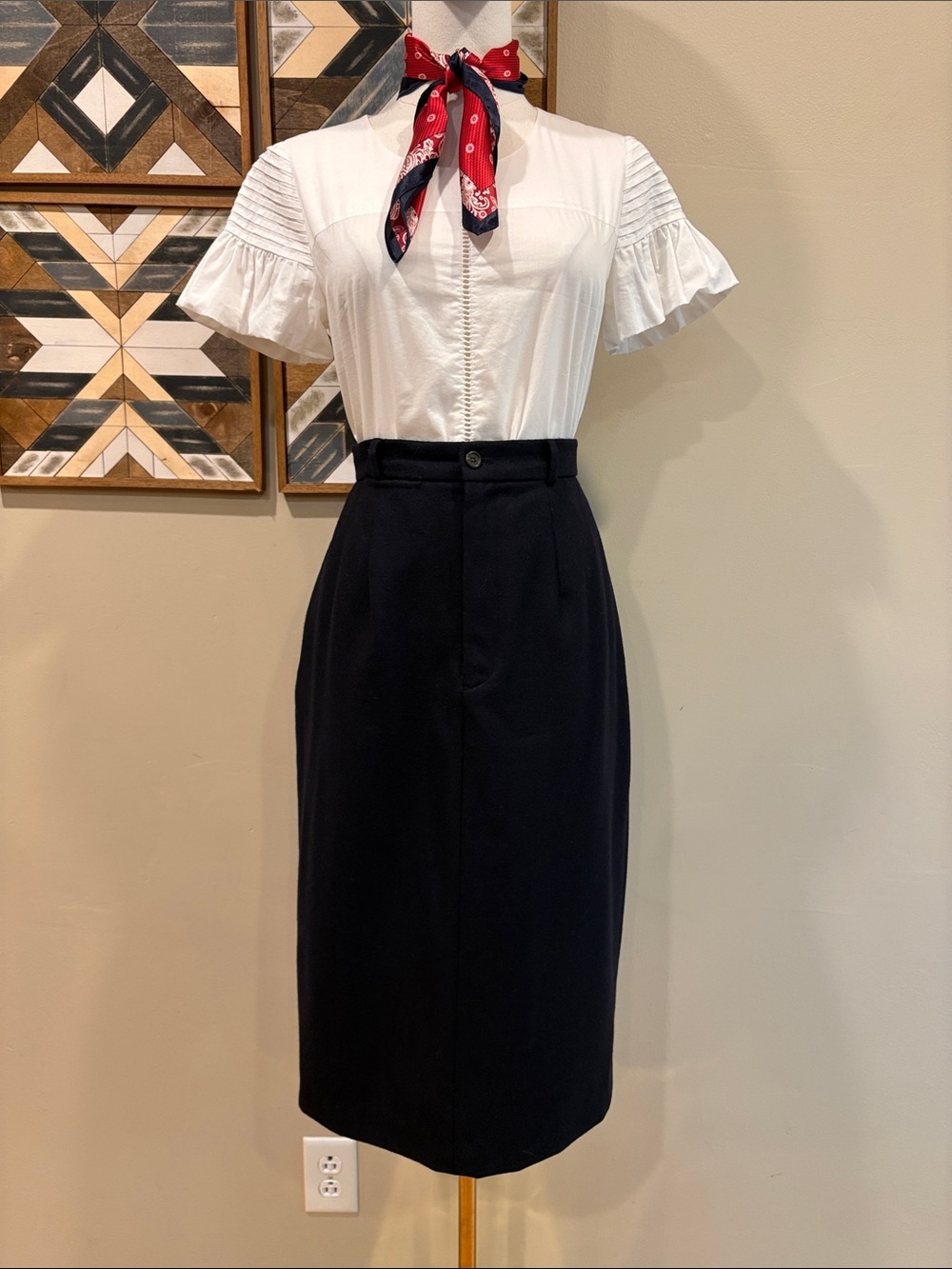 Vintage Ralph Lauren Collection 90s Navy Blue Wool Pencil Skirt size Small / 10